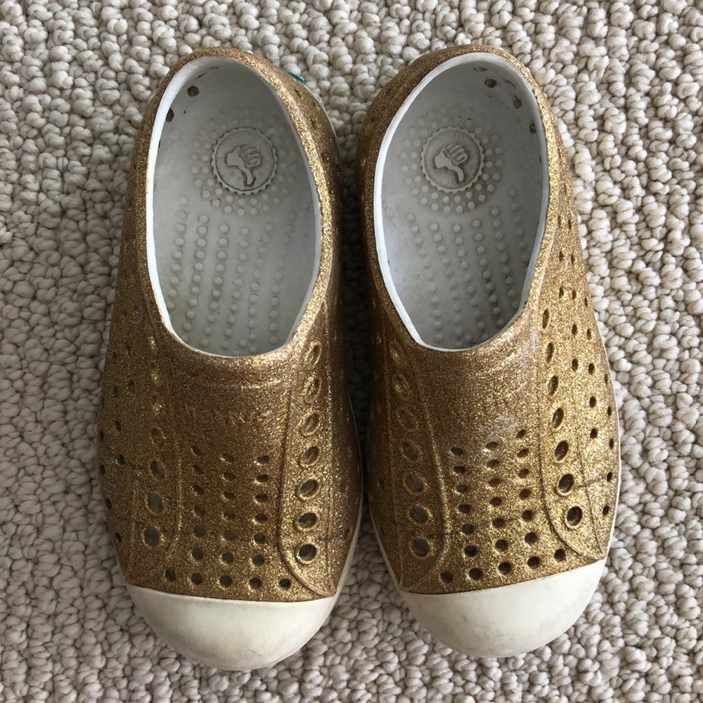Gold Natives